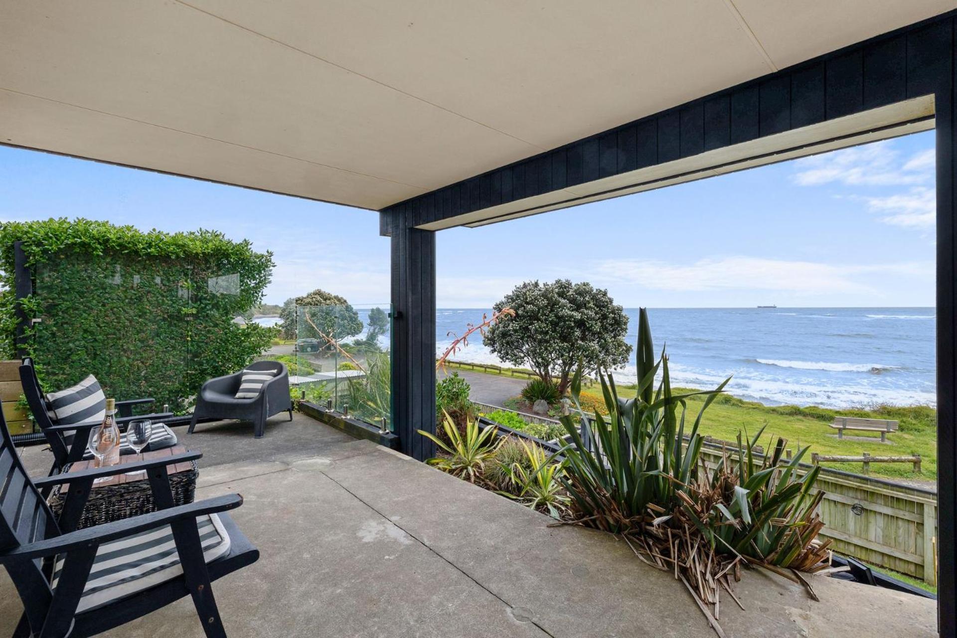 Апартаменты Wow On Wanaka Bay Нью-Плимут Экстерьер фото